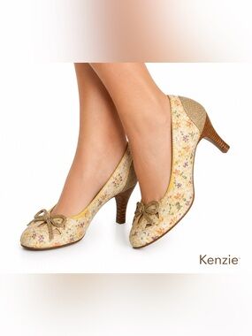 Kensie Floral Bow Heels Size 7M Cottagecore Mary Jane Pumps 3” Heel